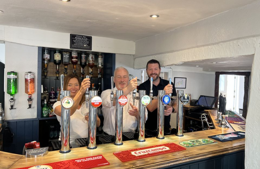 Richard behind the bar of the the newly refurbished Queen's Head in Sandy