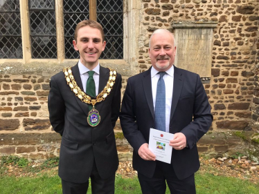 Richard and Mayor of Biggleswade, Grant Fage